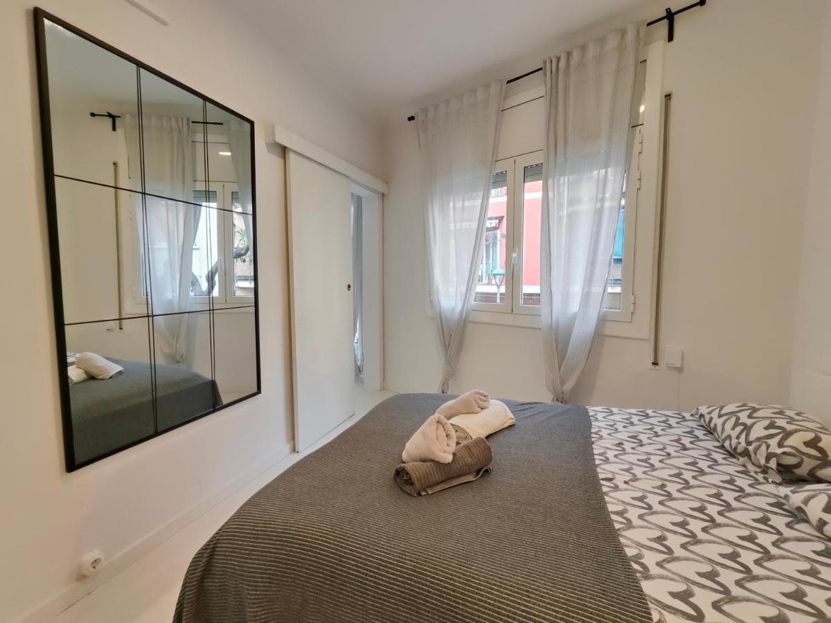 Family Apartment Close To Parc Gueell Barcellona Esterno foto